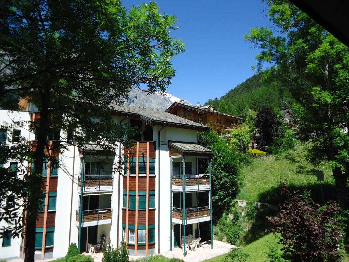 Hotel Quellenhof Leukerbad Dış mekan fotoğraf