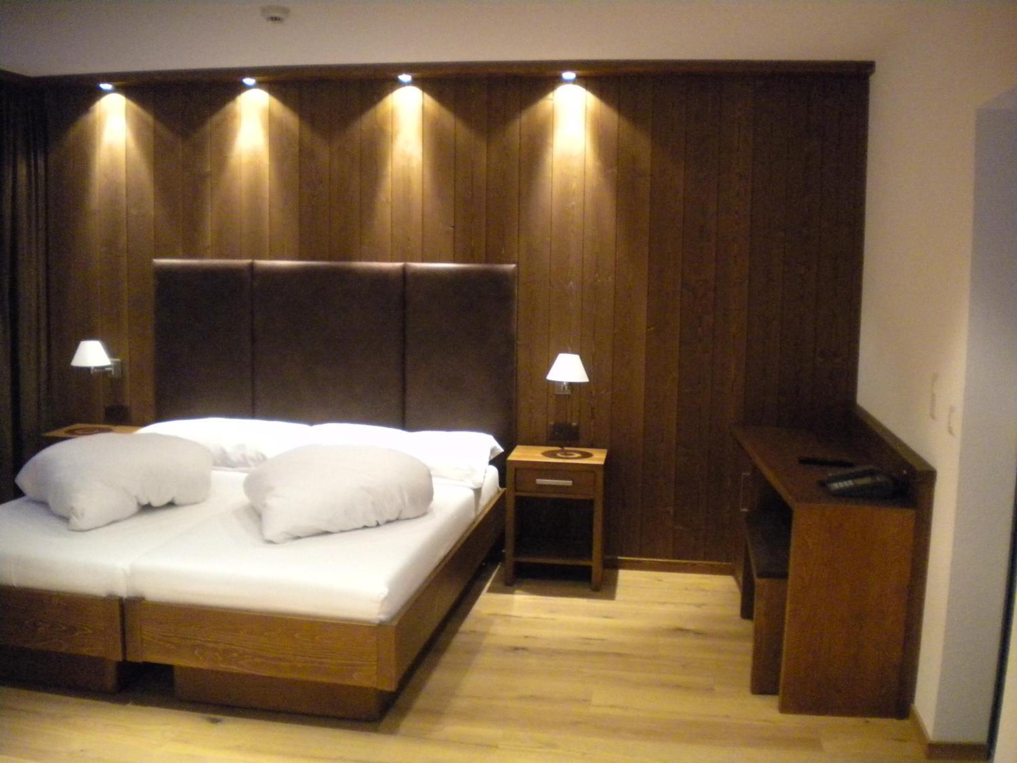 Hotel Quellenhof Leukerbad Dış mekan fotoğraf