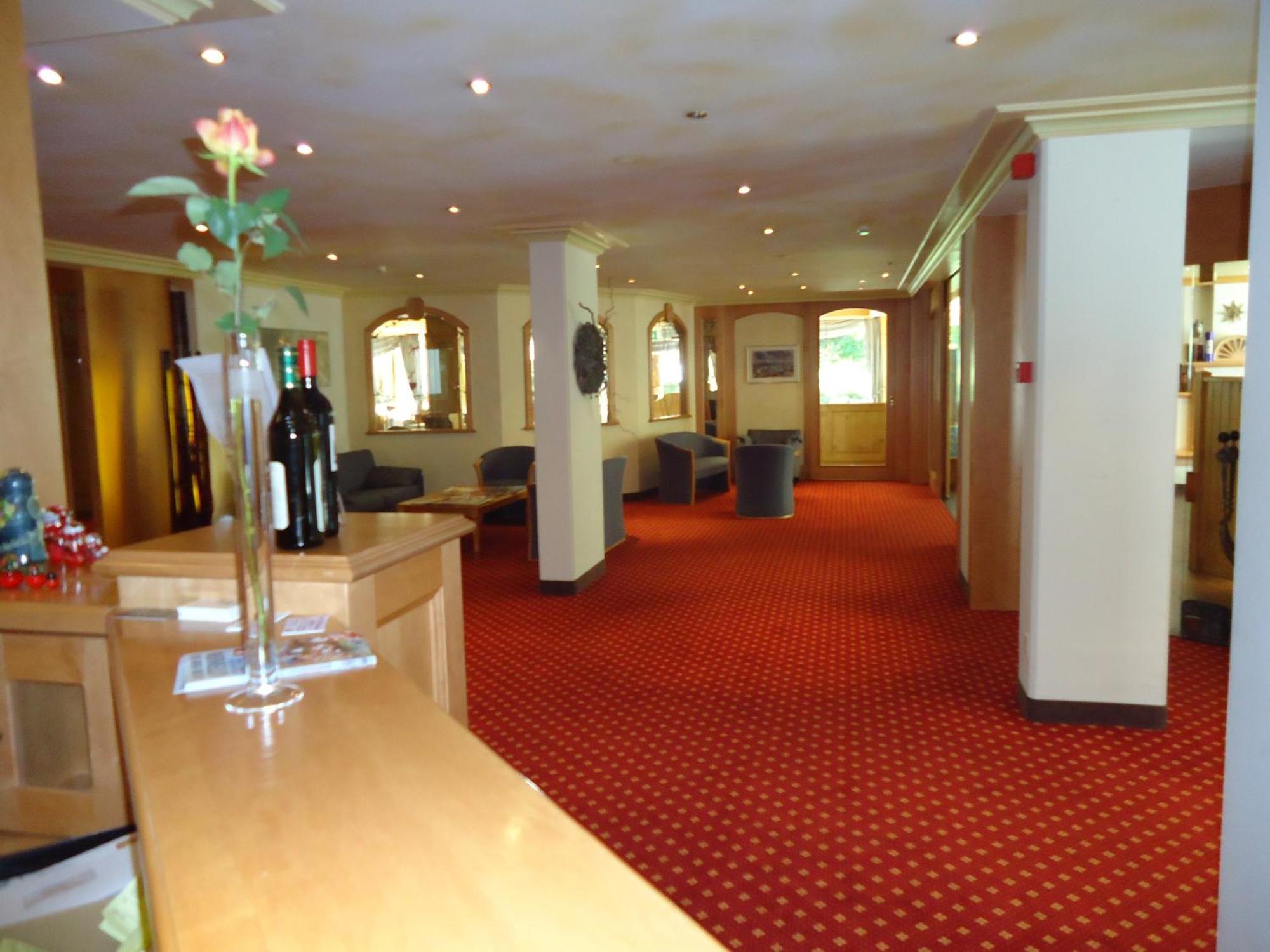 Hotel Quellenhof Leukerbad Dış mekan fotoğraf