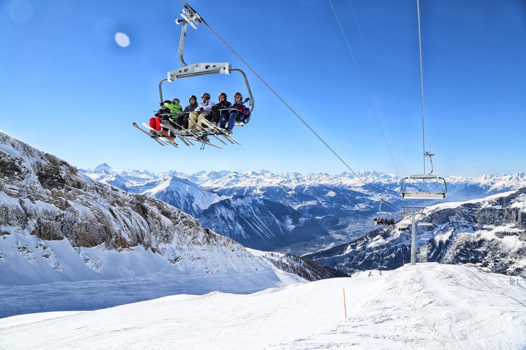 Hotel Quellenhof Leukerbad Dış mekan fotoğraf